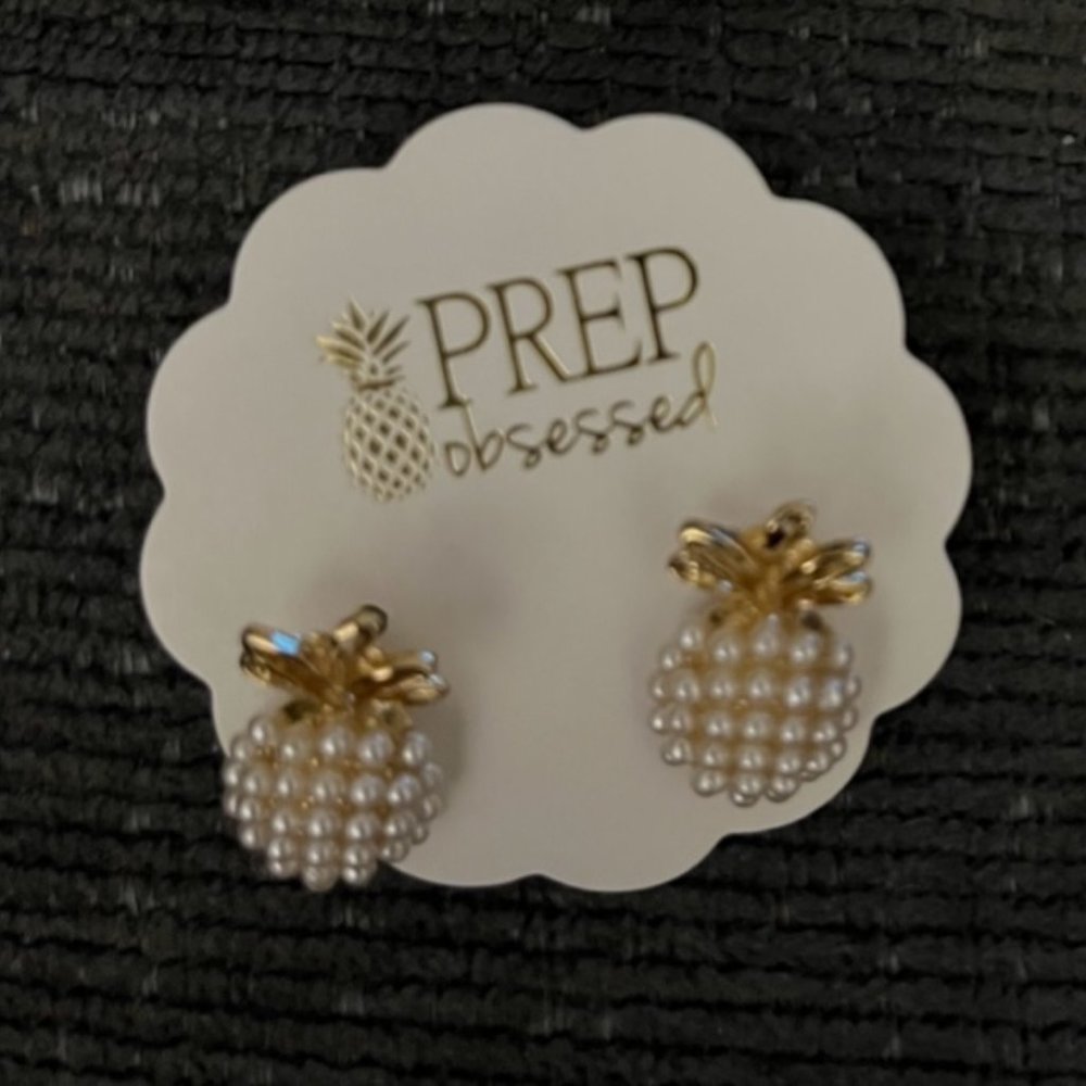 Prep Obsessed Gold Pineapple Earrings - NWT